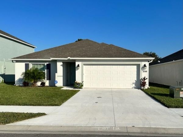 1099 Dania Circle NE, Palm Bay, FL 32905