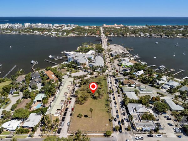 201 E Ocean Avenue, Lantana, FL 33462