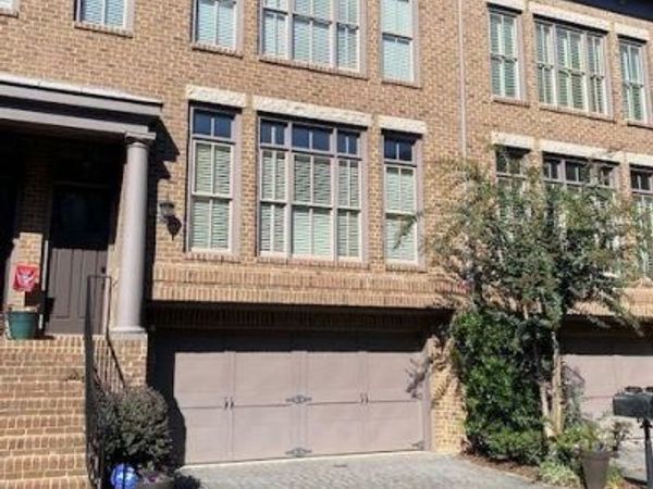 810 Highland Green Way NE, Atlanta, GA 30306