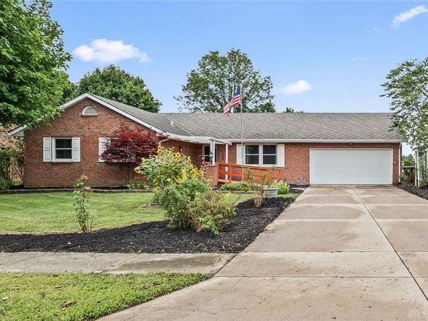 429 Meadowlark Lane, Eaton, OH 45320
