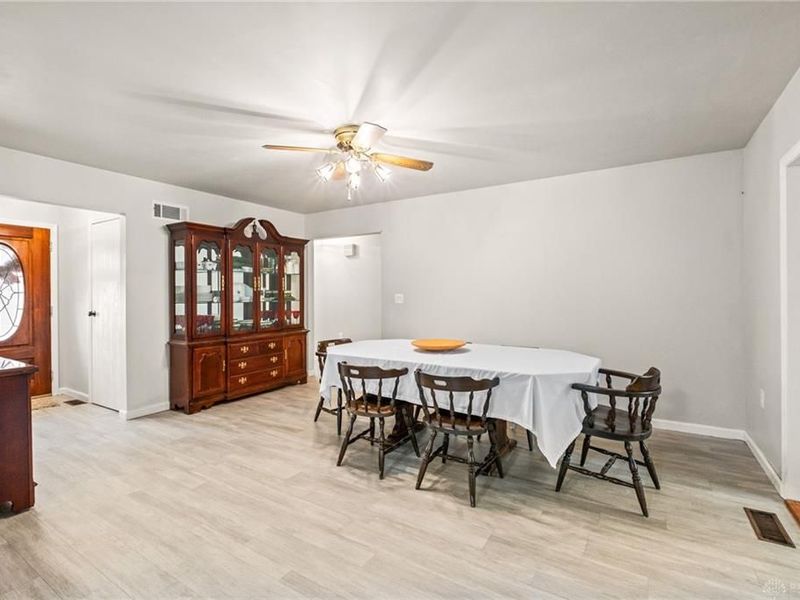 429 Meadowlark Lane, Eaton, OH 45320 Photo 7