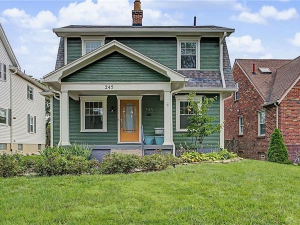 245 Orchard Drive, Oakwood, OH 45419