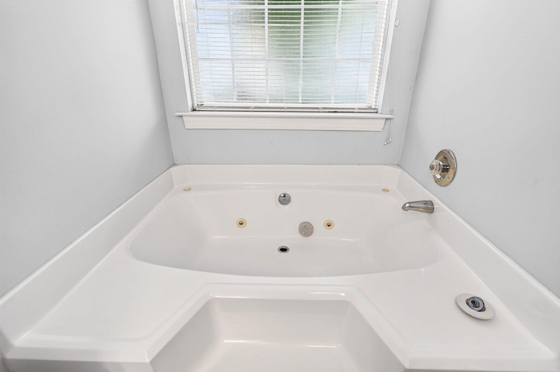 4391 Daphne Ln. Photo 14