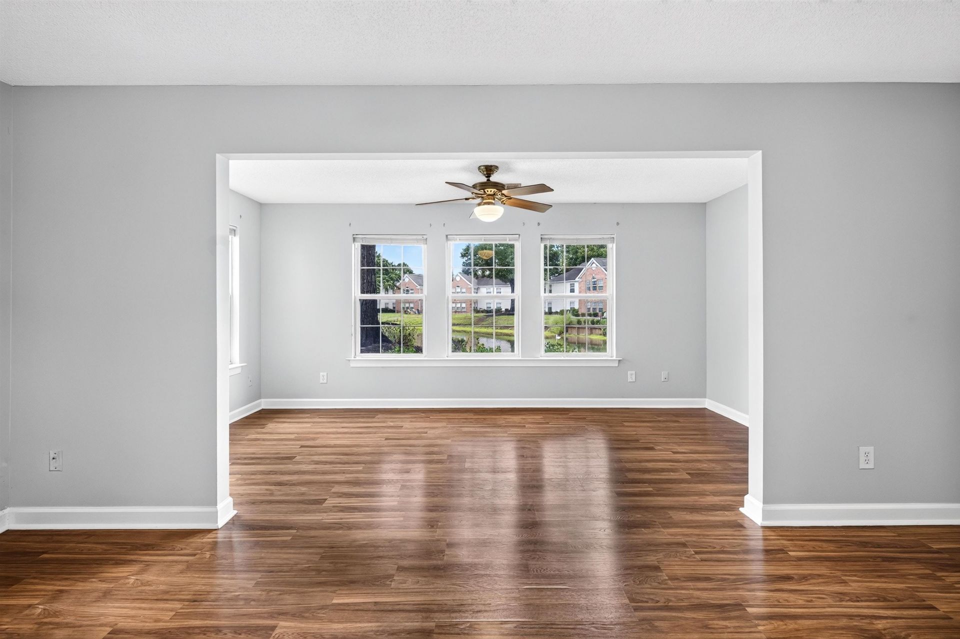 4391 Daphne Ln. Photo 29