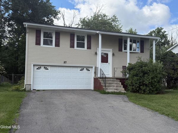 27 Holly Boulevard, Scotia, NY 12302