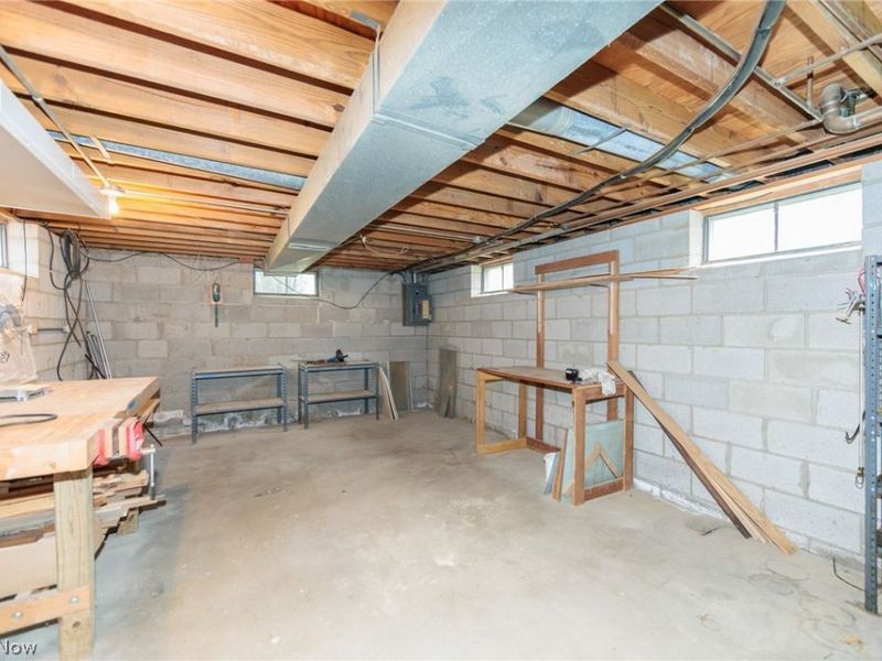 11601 Glamer Drive, Parma, OH 44130 Photo 35