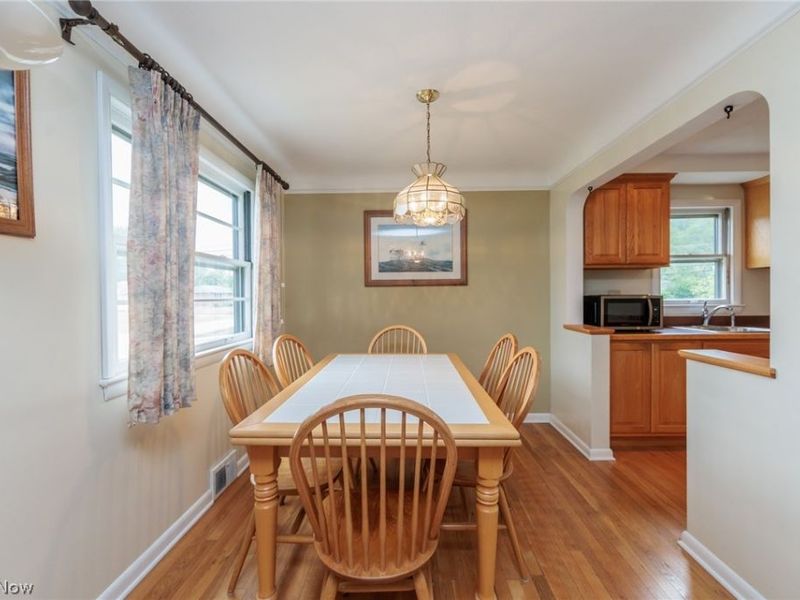 11601 Glamer Drive, Parma, OH 44130 Photo 9
