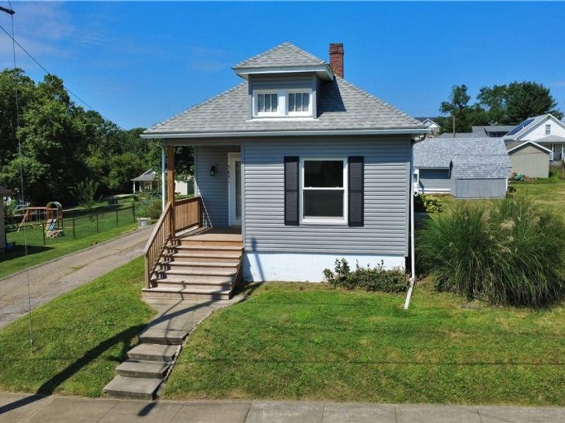 363 White Oak Avenue, Zanesville, OH 43701 Photo 1