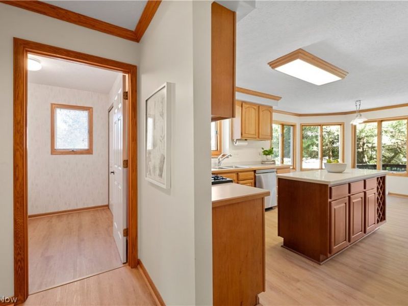37959 Detroit Road, Avon, OH 44011 Photo 13