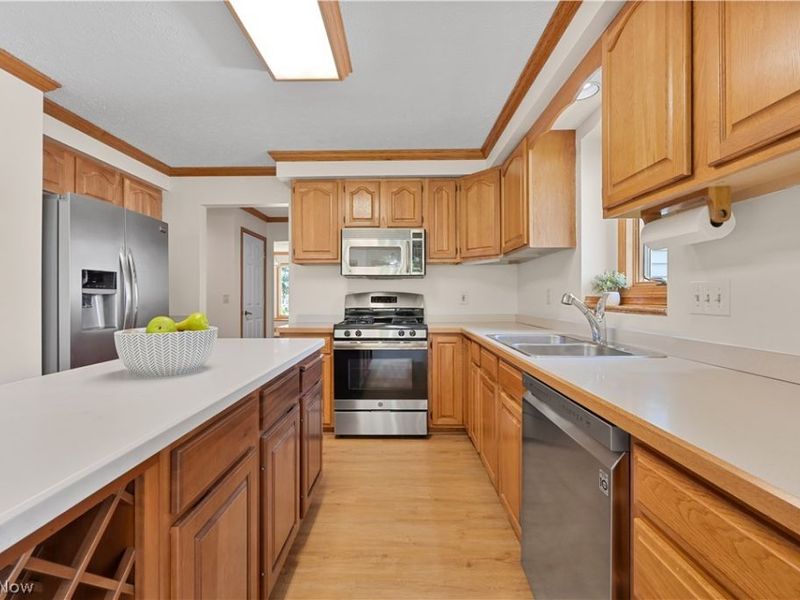 37959 Detroit Road, Avon, OH 44011 Photo 14