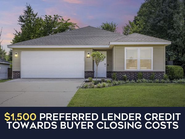 819 Tunbridge Drive, Bentonville, AR 72712