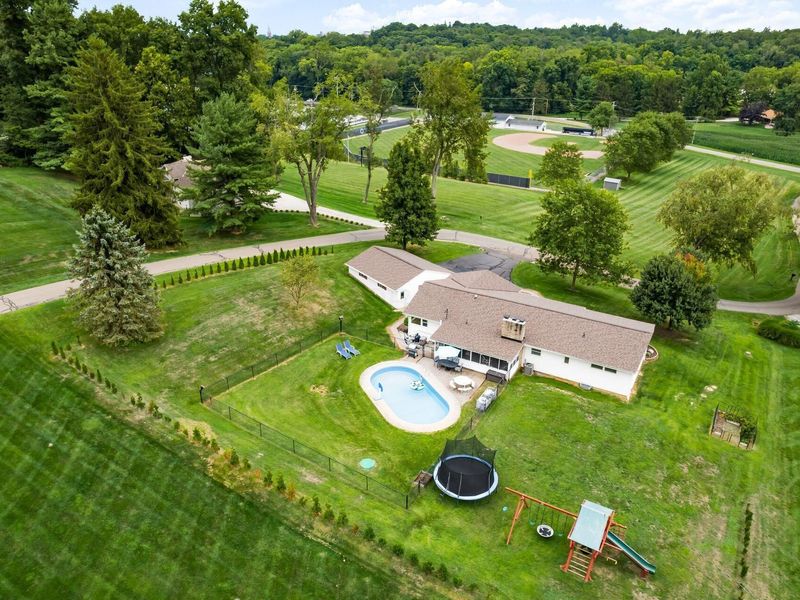 107 Linnell Drive NW, Granville, OH 43023 Photo 63