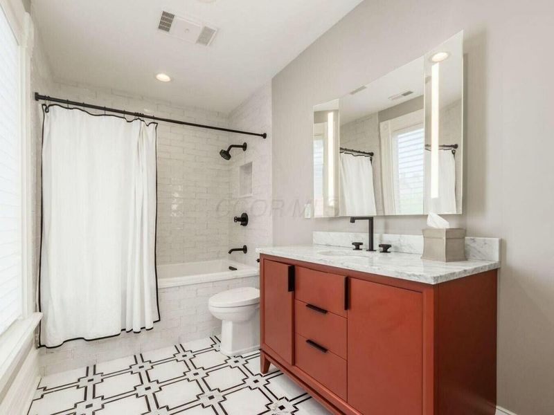 754 Neil Avenue, Columbus, OH 43215 Photo 30