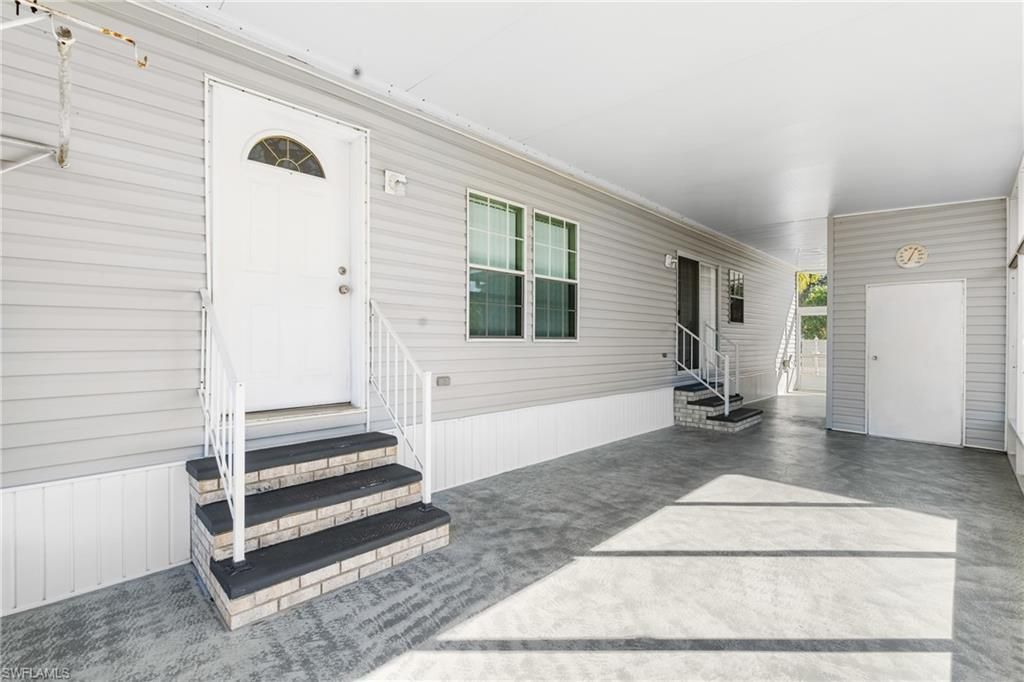 289 Riverwood Rd , Naples, FL 34114 Photo