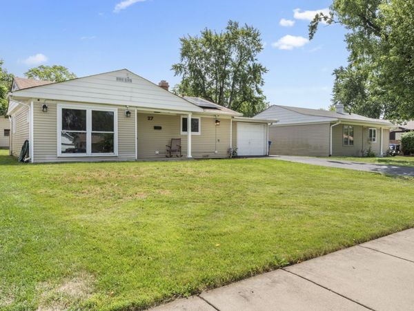 27 Cardinal Lane , Carpentersville, IL 60110