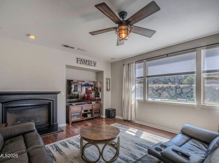 7806 Fire Opal Lane, Reno, NV 89506 Photo