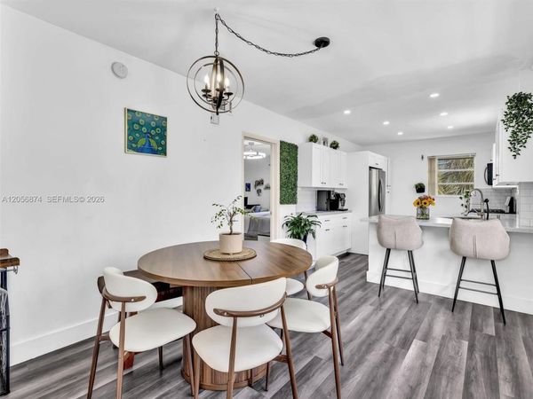 1060 92nd St, Unit 6, Bay Harbor Islands, FL 33154