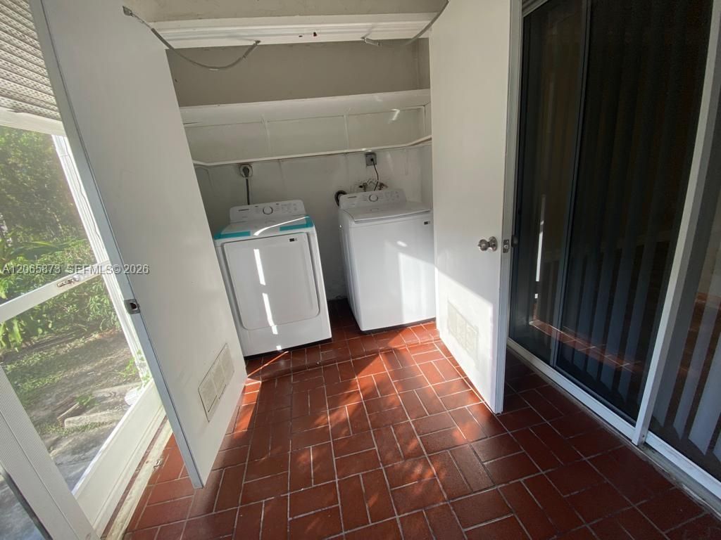 446 NE 210th Cir Ter, Unit 101-6A, Miami, FL 33179 Photo