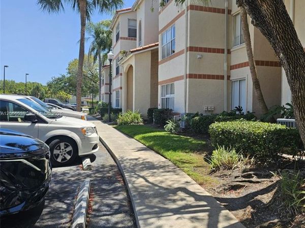 3470 N Pinewalk Dr N , Unit 221, Margate, FL 33063