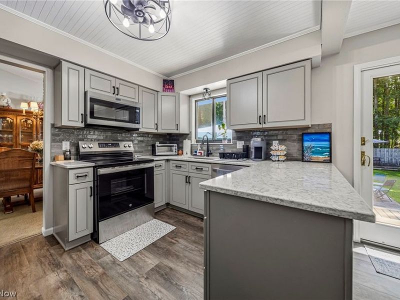 6065 Norwood Drive, Mentor, OH 44060 Photo 10