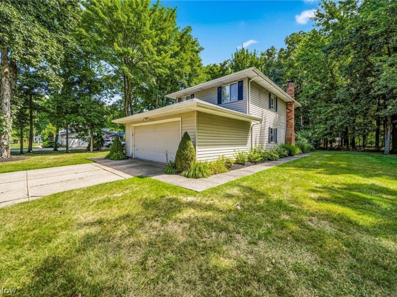 6065 Norwood Drive, Mentor, OH 44060 Photo 3