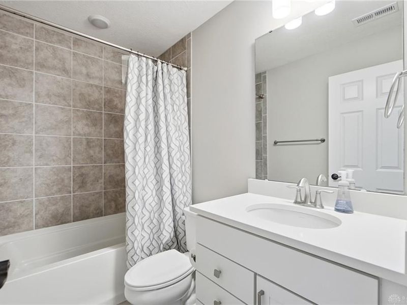 9412 Sunstone Drive, West Chester, OH 45241 Photo 22
