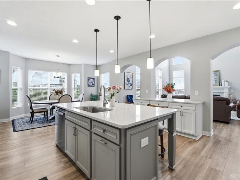 9412 Sunstone Drive, West Chester, OH 45241 Photo 7
