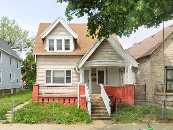 2545 N 21st STREET, Unit 2547, Milwaukee, WI 53206