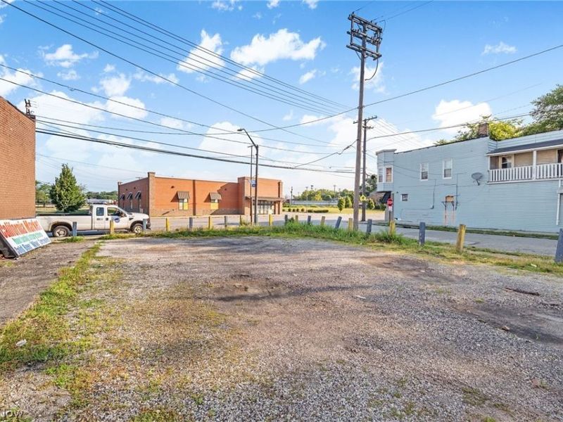 7920 Saint Clair Avenue, Cleveland, OH 44103 Photo 23