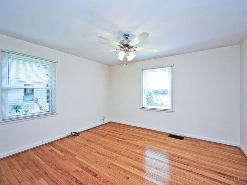 8240 Camargo Road, Madeira, OH 45243 Photo 15