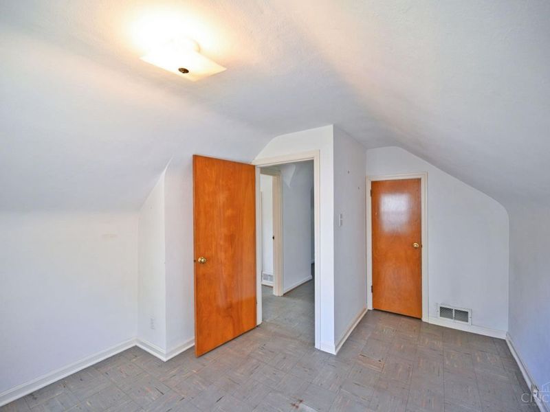 8240 Camargo Road, Madeira, OH 45243 Photo 24