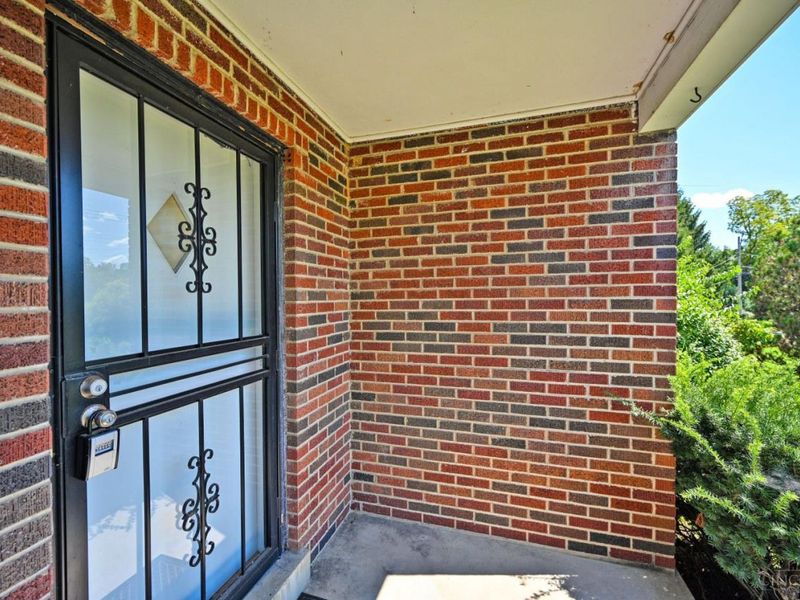8240 Camargo Road, Madeira, OH 45243 Photo 4