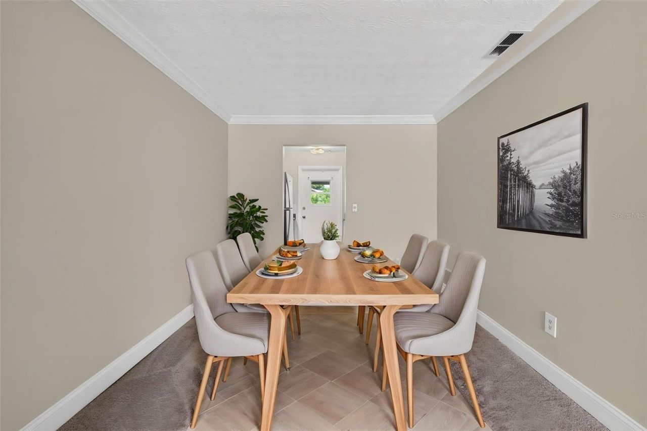 5301 Hansel Avenue, Unit A-18, Edgewood, FL 32809 Photo