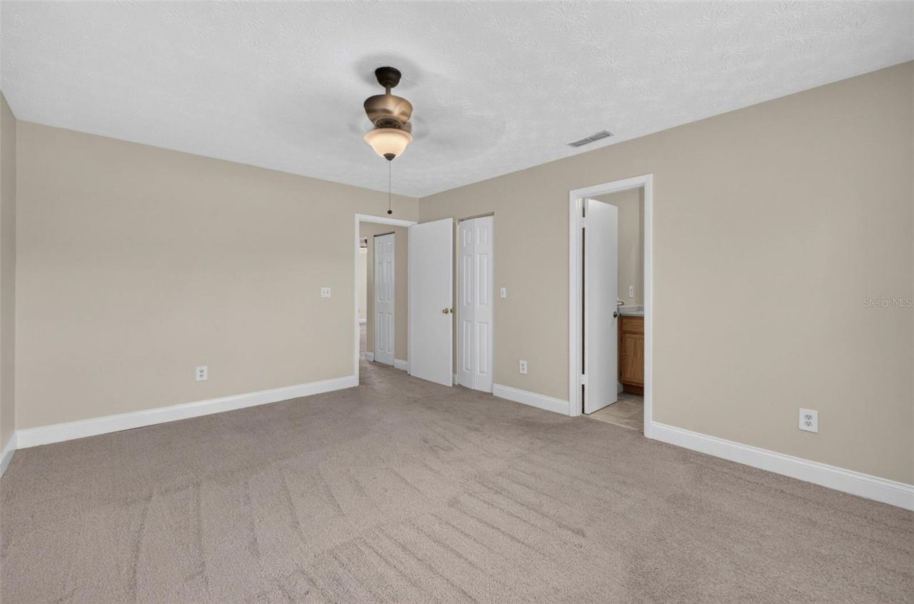 5301 Hansel Avenue, Unit A-18, Edgewood, FL 32809 Photo