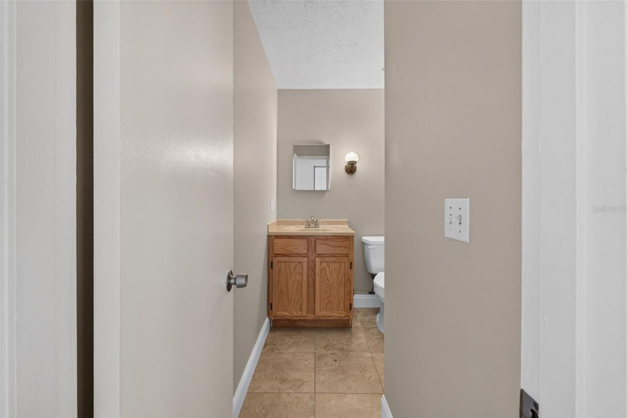 5301 Hansel Avenue, Unit A-18, Edgewood, FL 32809 Photo