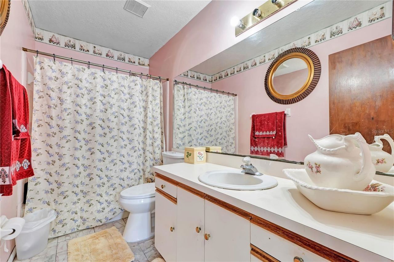 9824 Surrey Ridge Road, Orlando, FL 32825 Photo