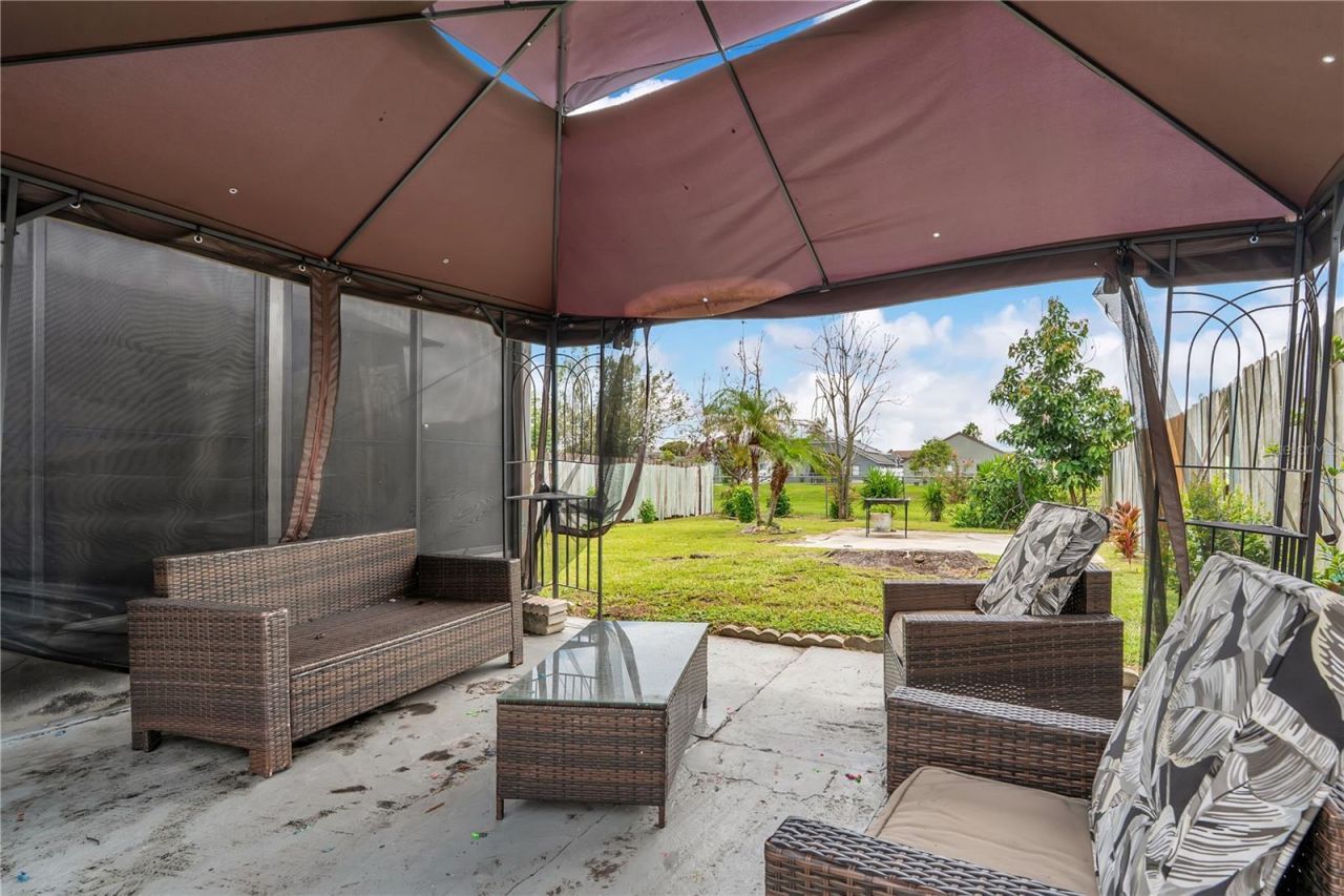 9824 Surrey Ridge Road, Orlando, FL 32825 Photo
