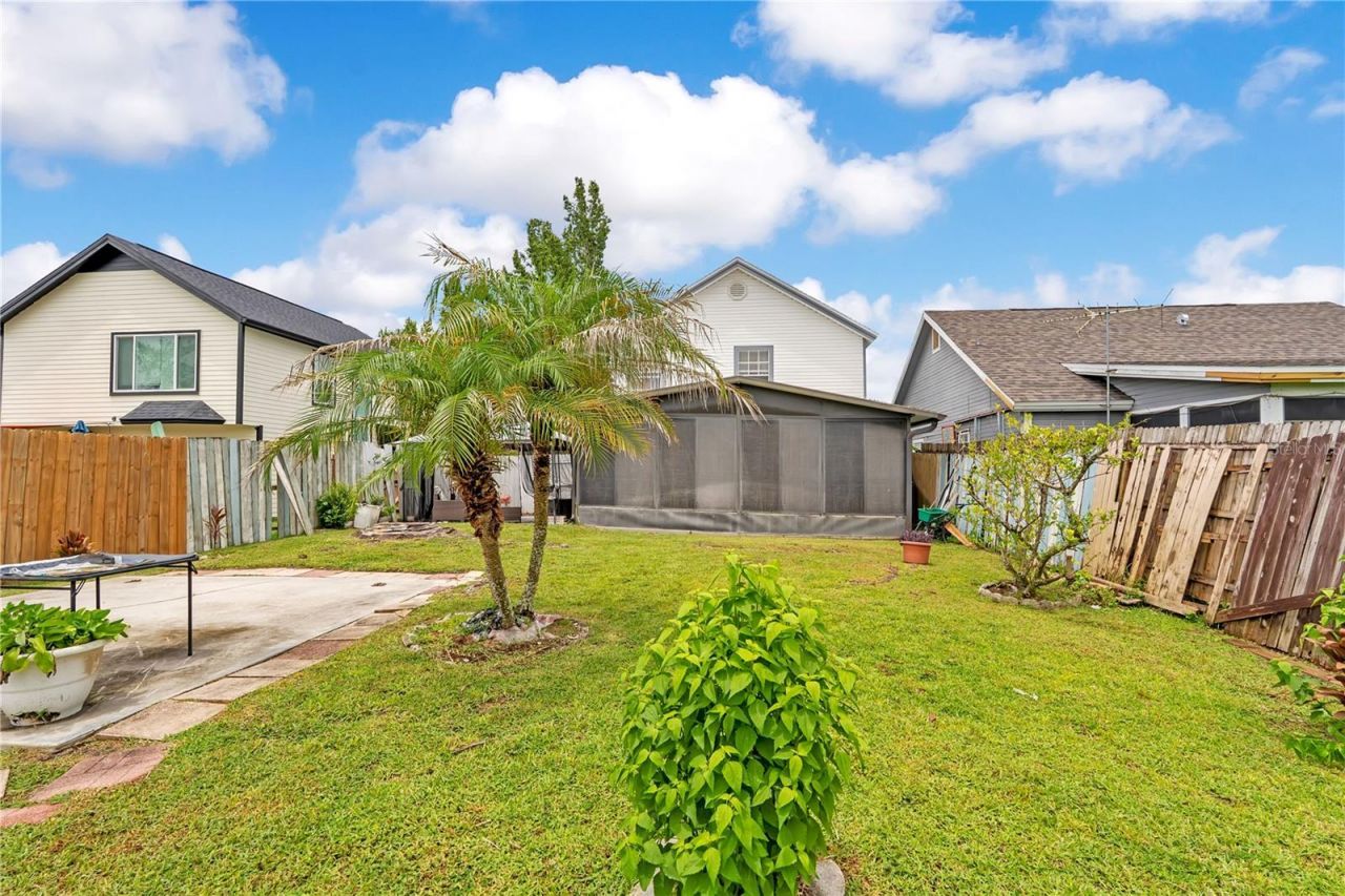 9824 Surrey Ridge Road, Orlando, FL 32825 Photo