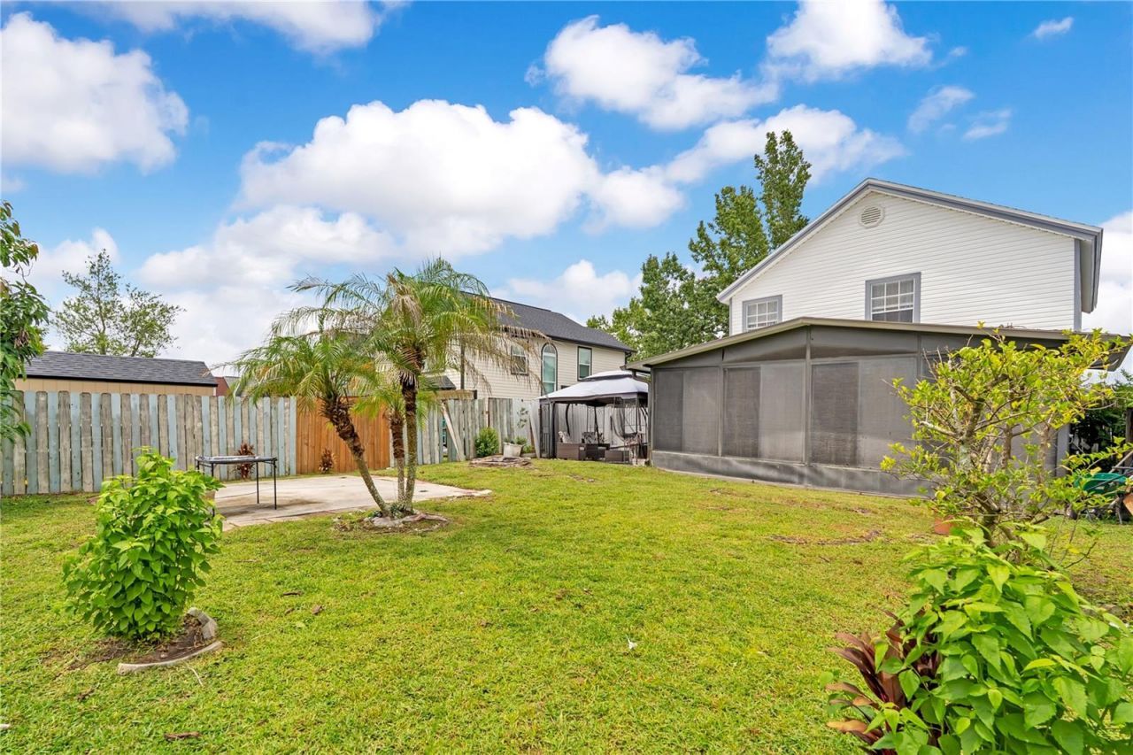 9824 Surrey Ridge Road, Orlando, FL 32825 Photo