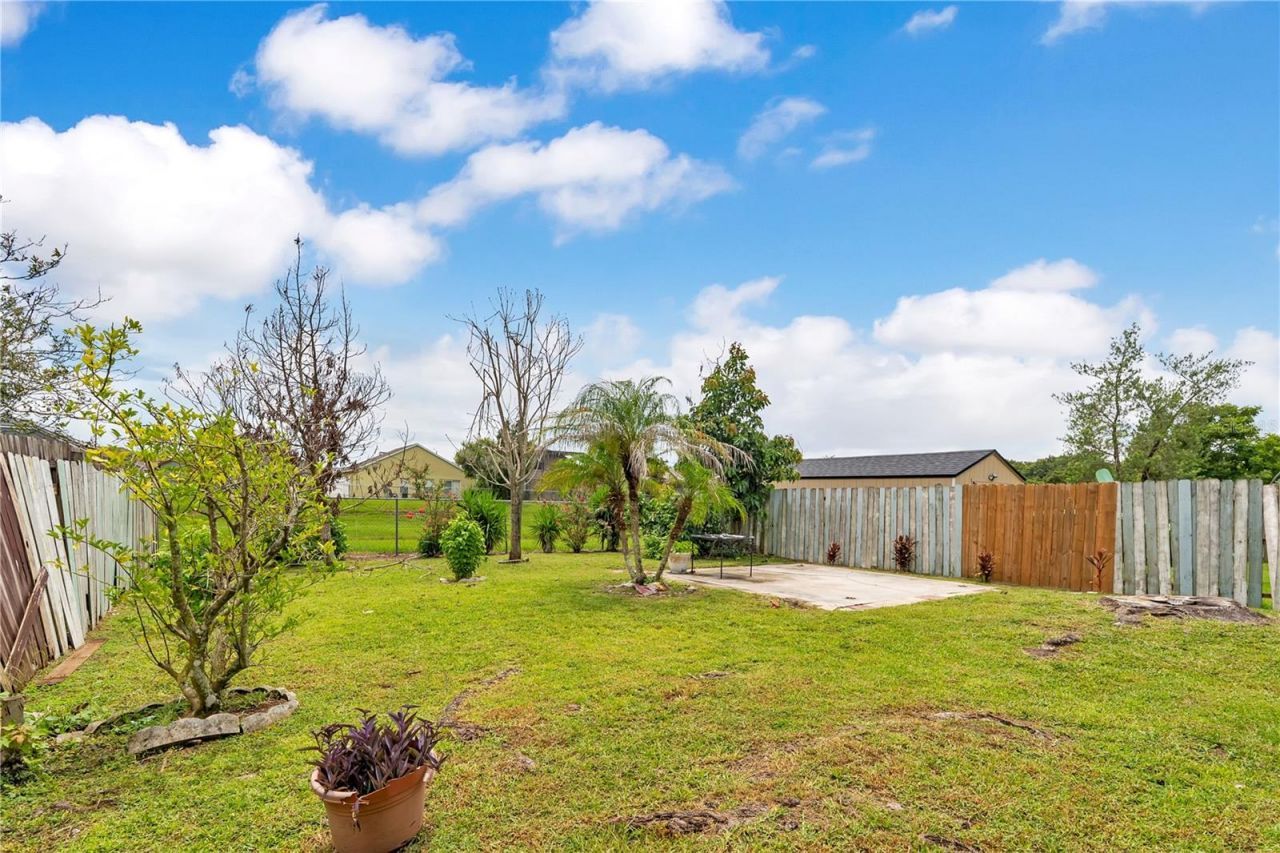 9824 Surrey Ridge Road, Orlando, FL 32825 Photo