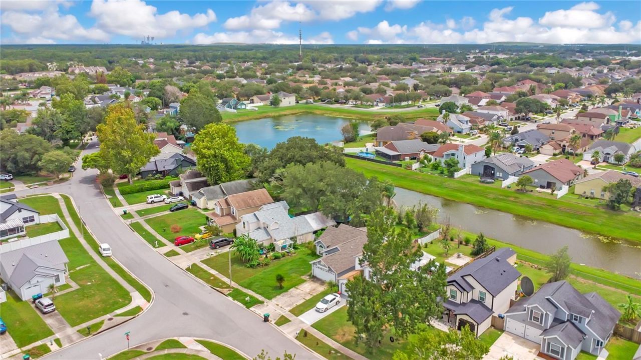 9824 Surrey Ridge Road, Orlando, FL 32825 Photo