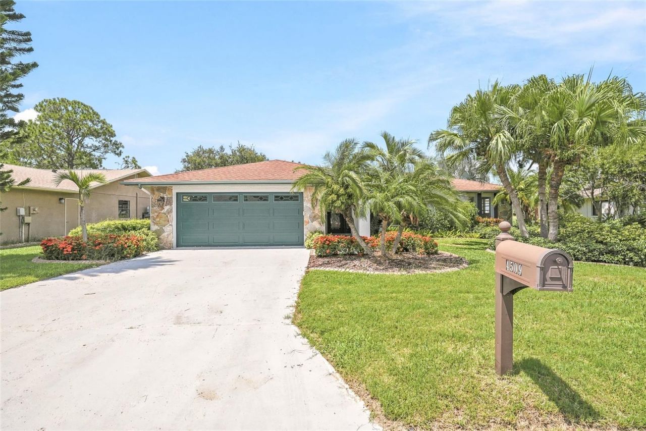 4509 Mitcher Road, New Port Richey, FL 34652 Photo