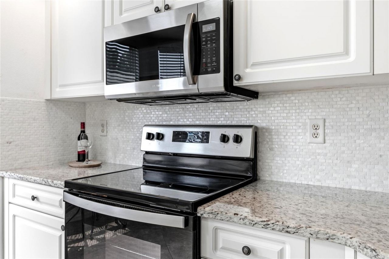 960 Starkey Road, Unit 3106, Largo, FL 33771 Photo