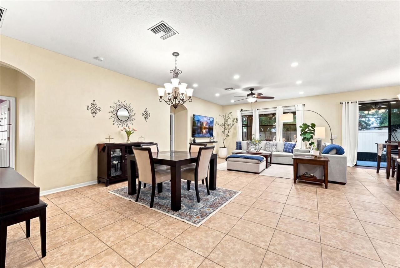 1008 Oakcrest Drive, Brandon, FL 33510 Photo