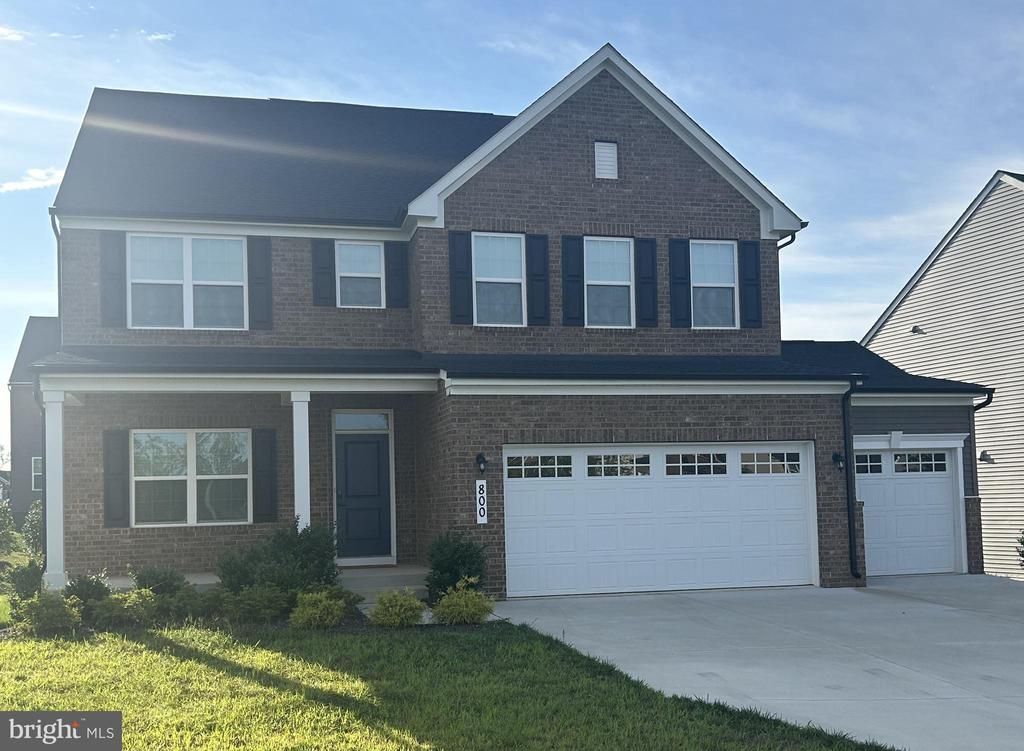 800 MOORE GATE WAY , BOWIE, MD 20716