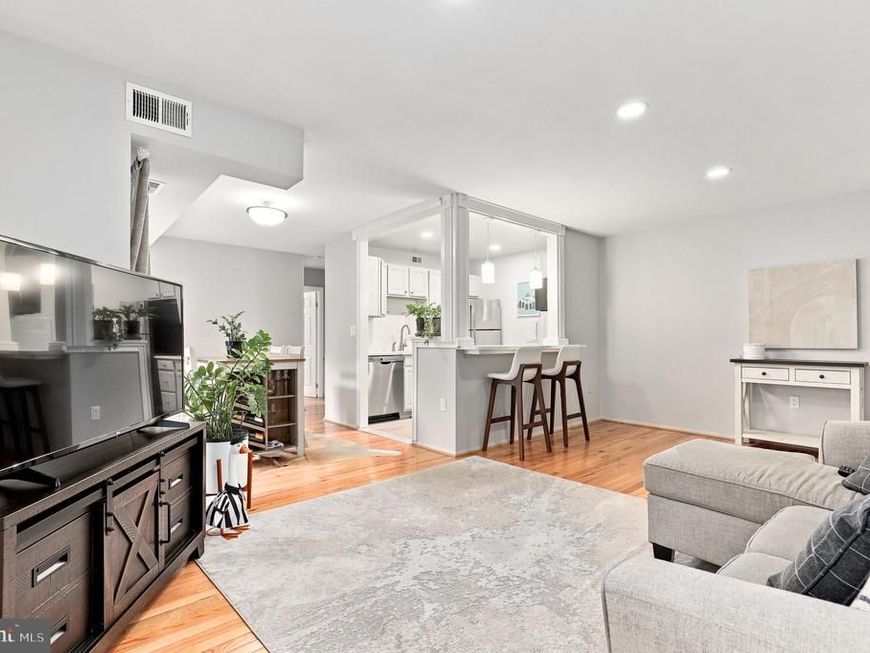 12311 Braxfield Court, Unit 8, Rockville, MD 20852 Main Photo