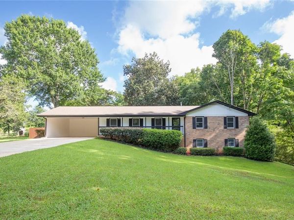 5087 Timber Ridge Court , Stone Mountain, GA 30087