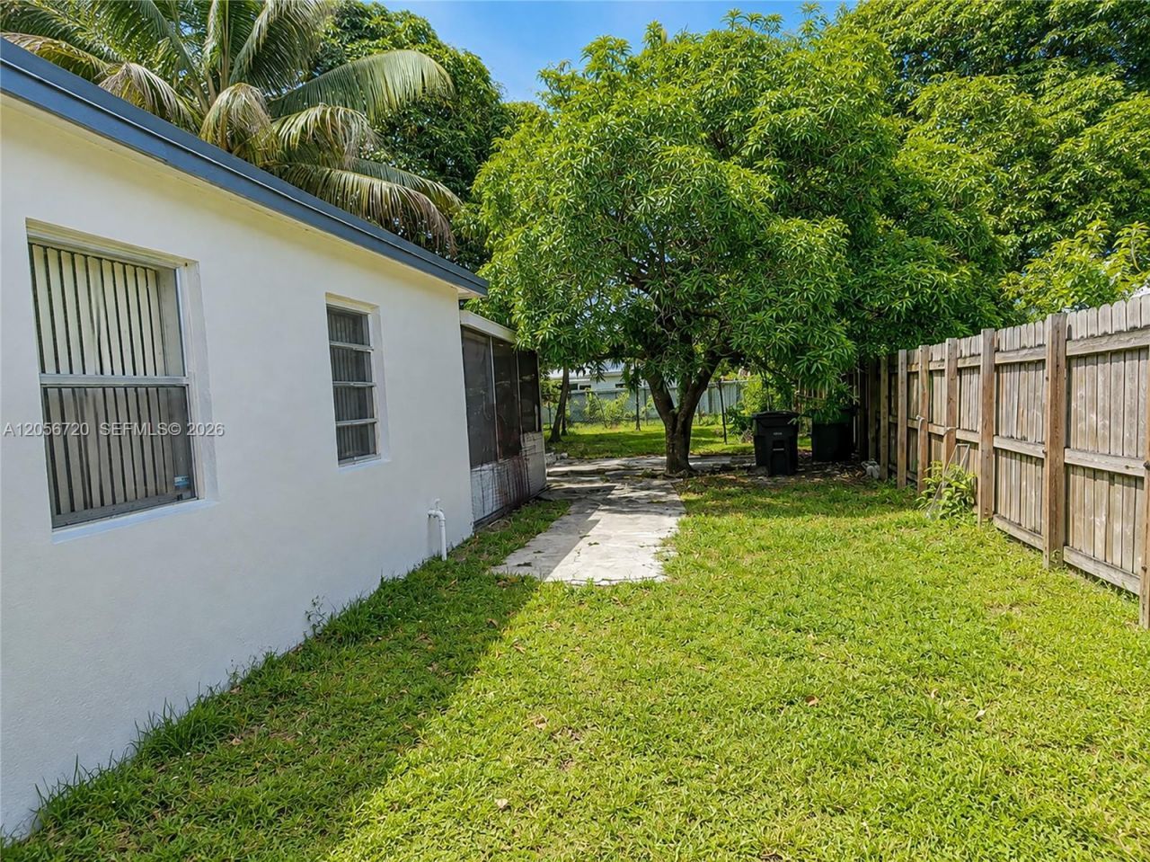 740 NW 130th St, North Miami, FL 33168 Photo