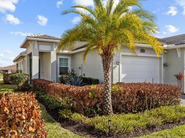 27033 SW Viterbo Way , Port St. Lucie, FL 34986