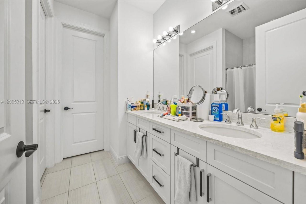 27033 SW Viterbo Way, Port Saint Lucie, FL 34986 Photo
